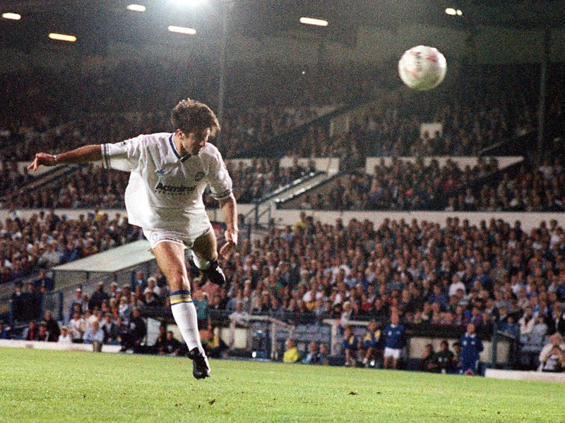 Four minutes later, David Batty's chip forward found Cantona unmarked in the six-yard box to head past the stranded Eric Thorstvedt.