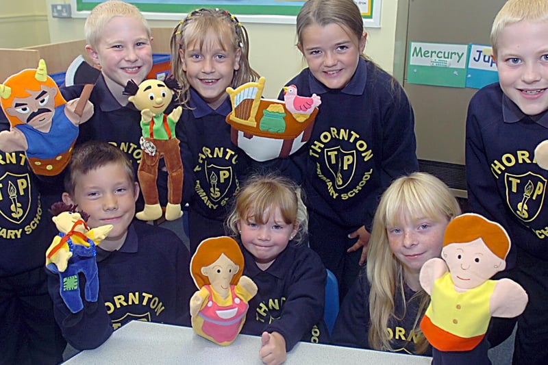 Pupils ready for a new start at Thornton Primary School, at the back, James Cooke, Ayrton Tracey, Samantha Shaw, Amanda Duckworth and Kieran Tracey with Jareth Barton, new starter Molly Cooke and her big sister Nicole, 2006
