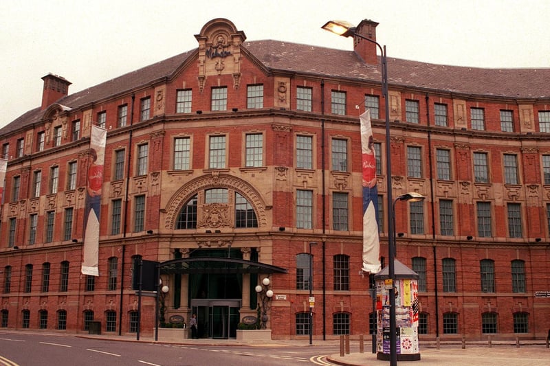 Share your memories of Leeds in May 2000 with Andrew Hutchinson via email at: andrew.hutchinson@jpress.co.uk or tweet him - @AndyHutchYPN