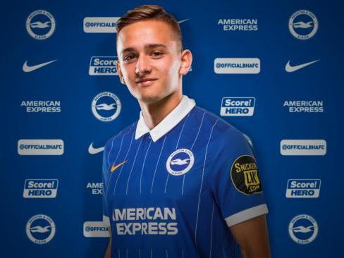 The left sided Polish player was also recalled from his loan. In Moder and Karbownik, Brighton have two of Poland's most promising young talents. Karbownik called be called into action pretty soon following Solly March's injury at Liverpool