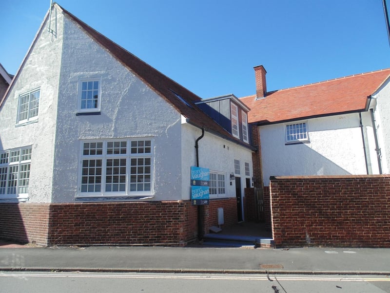 A stunning three bedroom high spec townhouse available with no chain close to the town centre, local bars, restaurants and shops. Priced at £435,000, sold through Fox & Sonms, Lewes.