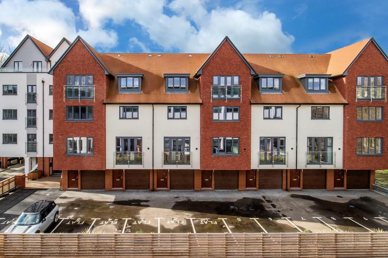 Arranged over four storeys, this fantastic five bedroom terraced townhouse offers versatile living accommodation to suit a range of needs. It is priced at £975,000 and is sold through Frank Knight - Tunbridge Wells Sales.