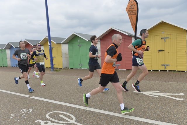 Eastbourne Half Marathon 2022 (Pic by Jon Rigby) SUS-220603-174502001