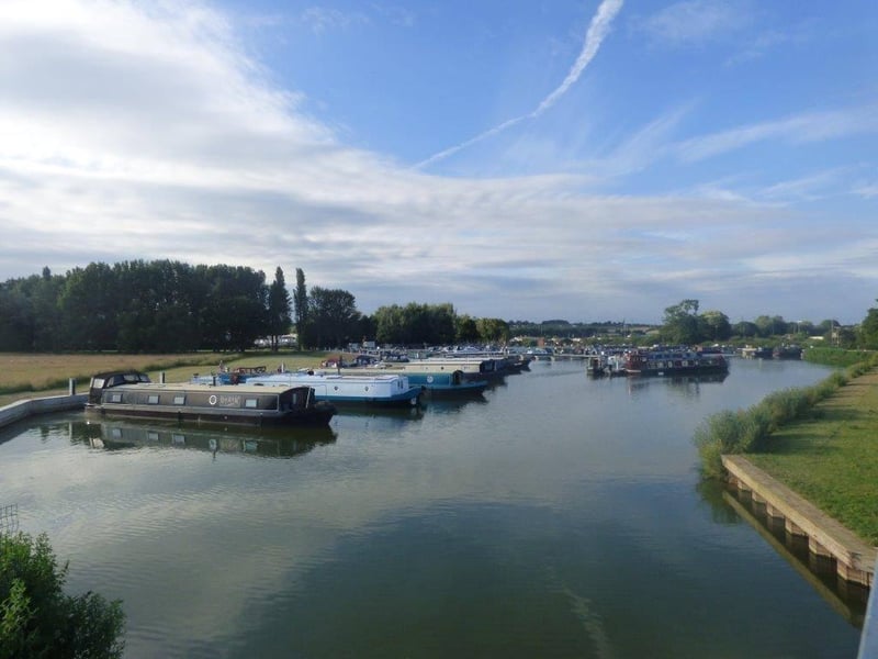White Mills Marina, which recently won the prestigious title of Inland Marina of the Year, has established itself as an essential stopping off point for visitors to the River Nene, with all usual services available. Moorings can accommodate wide beams, narrowboats and cruisers. Visitors to the family run marina can stock up on essentials before setting off on their cruise along the Nene. Not to be missed is the hugely popular boathouse café serving delicious, freshly prepared food and drink overlooking the stunning surroundings. Campers can also enjoy the dedicated Camping and Caravanning Club site.