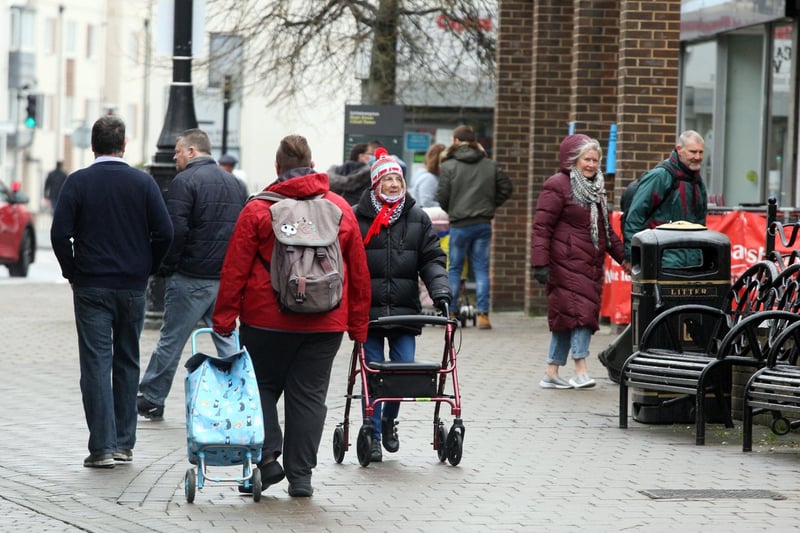 Littlehampton shops reopen. Photo by Derek Martin PhotographyLittlehampton shops reopen. Photo by Derek Martin Photography