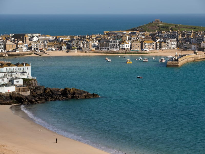 There were 124 departures to Cornwall in the year to June 2019
