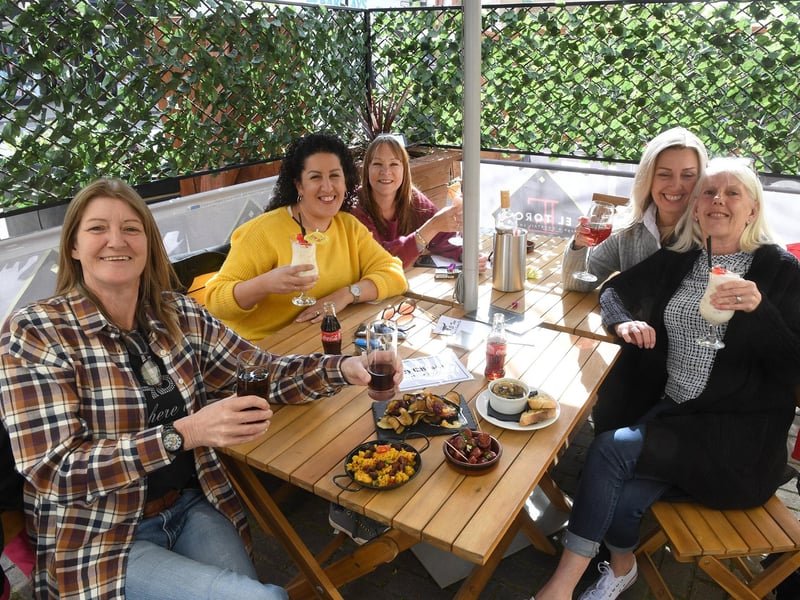 El Toro. L-R Sandie Walton, Helen Barnshaw, Juliet Jones, Jenny Tait, Jan Holmes. EMN-210419-092650001