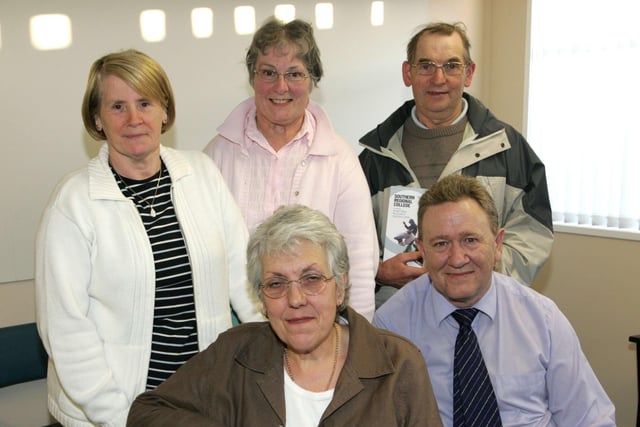 Birches community group members who completed a beginners computer course in 2007, Front l/r Margaret Turkington and Adrian McKinney. Back l/r Marjorie McCann, Mary and John Douglas