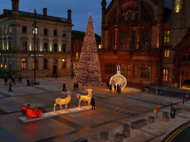 Guildhall Square. Photos: George Sweeney. DER2150GS – 035