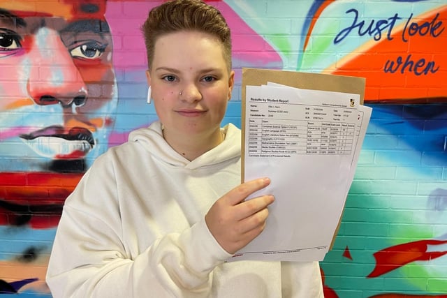 Ellie Hann with her results