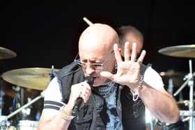 Oi! Mr Right Said Fred, how many brain cells do you have?