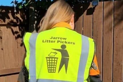 The Jarrow Litter Pickers are looking for sponsors to help with the great work they do.