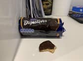 To keep your chocolate biscuits fresh... just add wall.