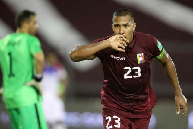 CARACAS, VENEZUELA - NOVEMBER 17: Salomón Rondón of Venezuela celebrates after scoring the second goal of his team during a match between Venezuela and Chile as part of South American Qualifiers for World Cup FIFA Qatar 2022 at Estadio Olímpico on November 17, 2020 in Caracas, Venezuela. (Photo by Miguel Gutierrez - Pool/Getty Images)