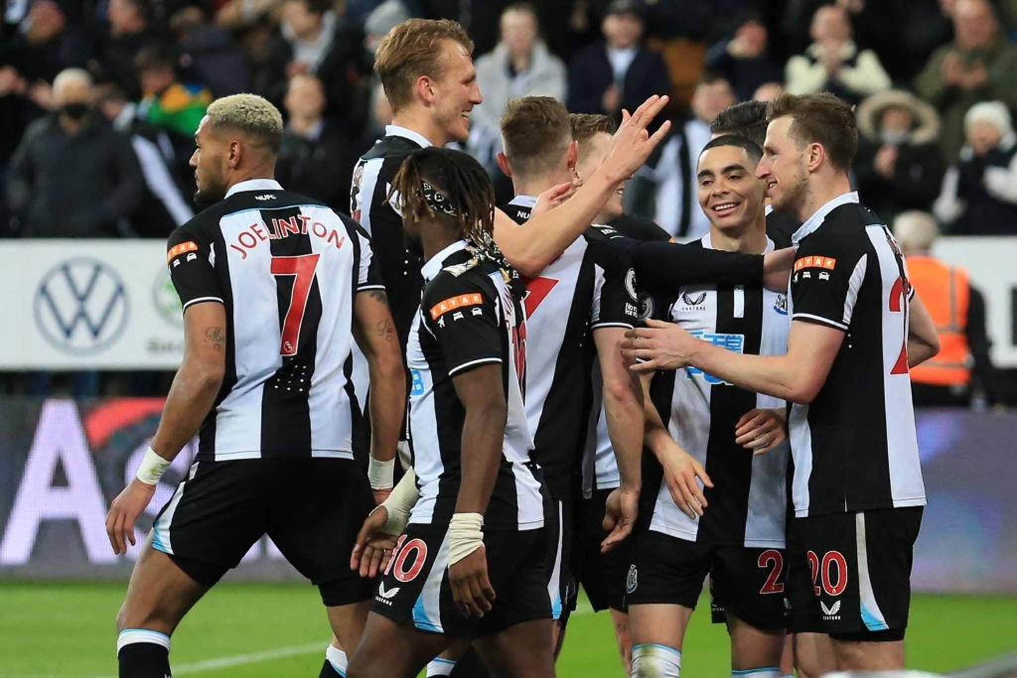 Superkomputer memprediksi perubahan besar dalam gambaran degradasi Liga Premier setelah hasil penting dengan Newcastle United, Everton, Leeds United dan Burnley