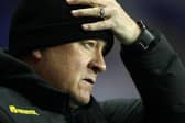 READING, ENGLAND - MARCH 03: Chris Wilder, Manager of Sheffield United looks on during the FA Cup Fifth Round match between Reading FC and Sheffield United at Madejski Stadium on March 03, 2020 in Reading, England. (Photo by Dan Istitene/Getty Images)