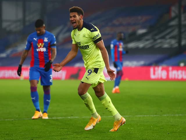 LONDON, ENGLAND - NOVEMBER 27: Joelinton of Newcastle United celebrates after scoring their team's second goal during the Premier League match between Crystal Palace and Newcastle United at Selhurst Park on November 27, 2020 in London, England. Sporting stadiums around the UK remain under strict restrictions due to the Coronavirus Pandemic as Government social distancing laws prohibit fans inside venues resulting in games being played behind closed doors. (Photo by Clive Rose/Getty Images)