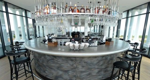 A beautiful restaurant with striking views - at a bargain price.