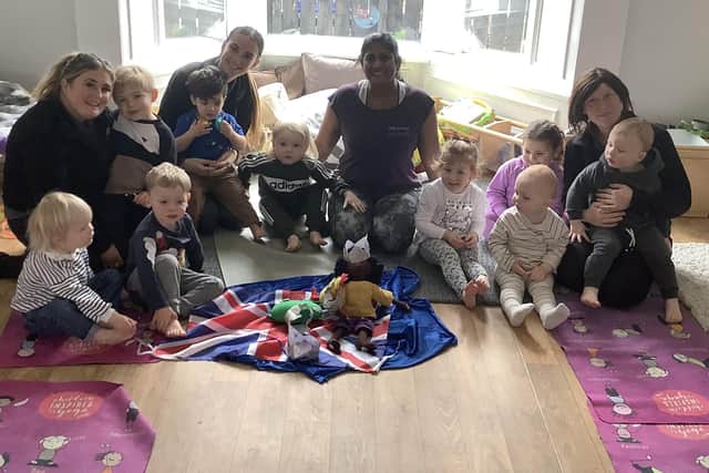 The coronation-themed yoga class at Nurserytime.
