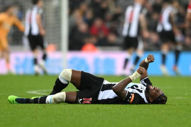 Allan Saint-Maximin limped off with just seven minutes left of the clash with Manchester United (Photo by Stu Forster/Getty Images)