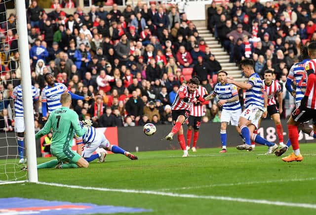 Patrick Roberts capitalised on a Baba Rahman error to secure three points for Sunderland