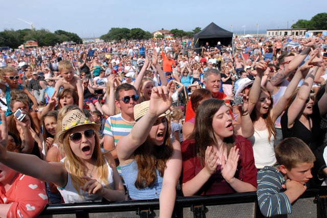 Look at the turnout for the first concert in 2013. Who do you recognise?