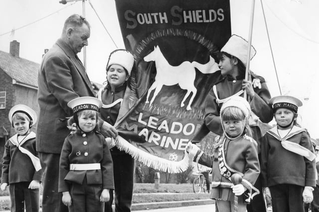 Cleadon Mariners' Jazz Band in Fulwell Avenue, South Shields, complete with their brand new banner in 1970.