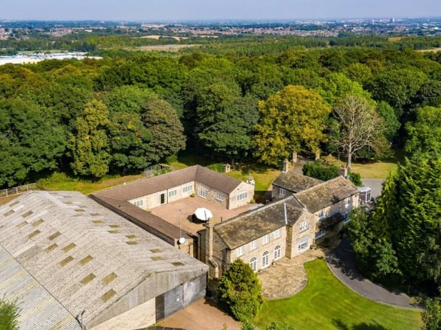 Listed as an equestrian property, this five bedroom detached house is up for sale for a price of £2,500,000.