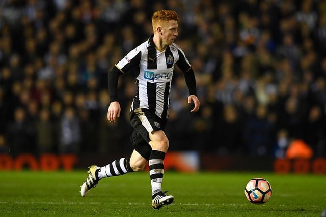 Colback was told to train with the Under-21 squad by Rafa Benitez back in 2017 and was cut from the squad’s team photo ahead of the season. Revealing why he made that decision, Benitez said: “It’s simple. We had decided the squad before. He is not training with the team and we didn’t change our position on that.”