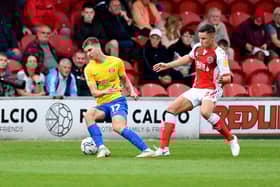 Dennis Cirkin playing for Sunderland.