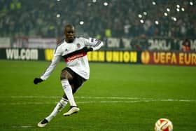 ISTANBUL, TURKEY - FEBRUARY 26:  Demba Ba of Besiktas scores his penalty in the shoot out during the 2nd leg of the UEFA Europa League Round of 32 match between Besiktas and Liverpool at the Ataturk Olympic Stadium on February 26, 2015 in Istanbul, Turkey.  (Photo by Richard Heathcote/Getty Images)