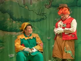 Davey Hopper as Arbuthnot and Ray Spencer as Dame Bella