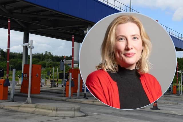 South Shields MP Emma Lewell-Buck is calling for tunnel chiefs to put commuters first.