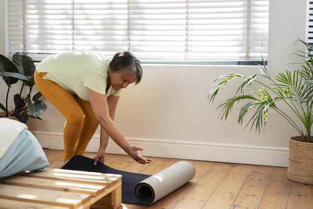 “Stretch seven minutes on a morning when you first get up and seven minutes on a night before bed .”