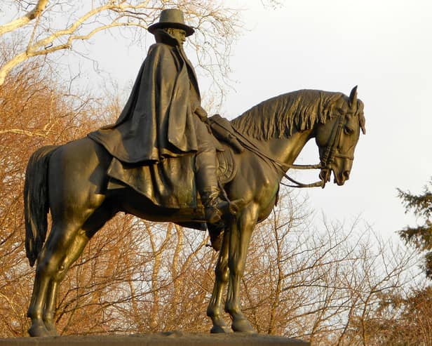 A monument to Ulysses S. Grant in Philadelphia