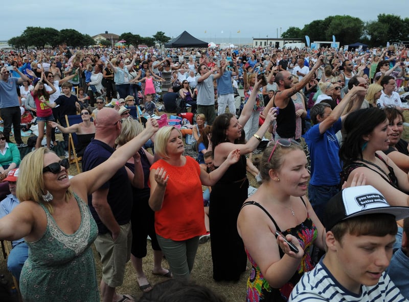 Toploader and The South were on the bill at this 2013 concert.
