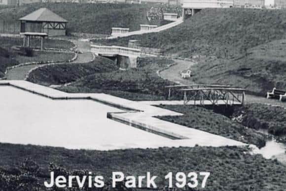 The misspelled Jarvis Park, renamed Valley View Park.