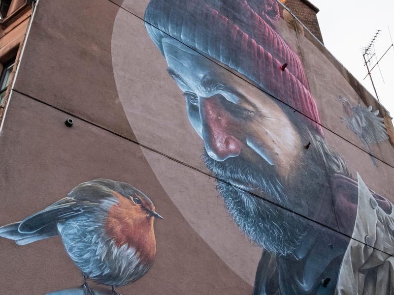 Scattered in and around Glasgow CIty Centre are a large collection of murals by some of Scotland's best street artists. Some are small, some fill entire gable ends, most celebrate the history of the city and the Glaswegians who have made it what it is - from St Mungo to Billy Connolly. The trail takes around three hours and a guide can be found at www.citycentremuraltrail.co.uk.