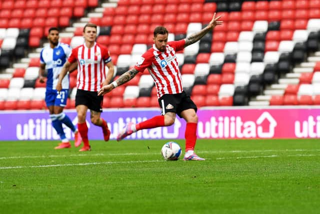 Chris Maguire scores a crucial equaliser for Sunderland