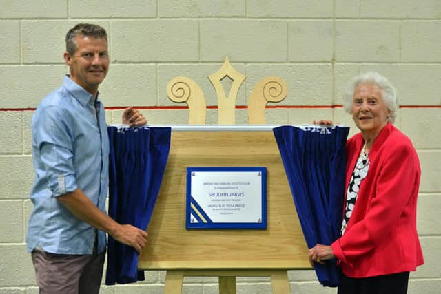 Jarrow and Hebburn Athletics Club 80th anniversary in 2018. Steve Cram and granddaughter of Sir John Jarvis, Tessa Preece, unveil a plaque in Sir John's honour.
