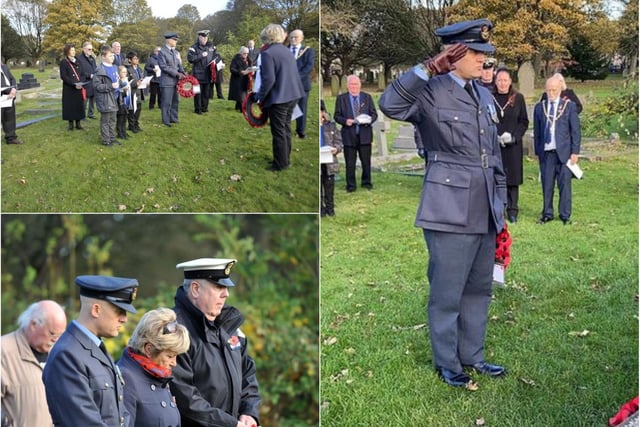 The Friends of Westoe Cemetery have held a service of Remembrance.