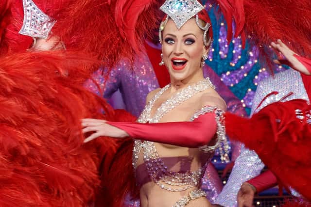 Caroline Raynal will be performing in the show "Féerie”.