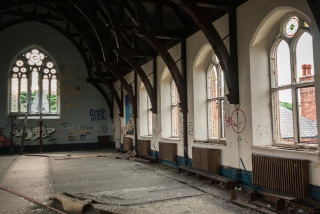 Much of the abandoned hospital was subjected to vandalism following the closure, including the chapel.