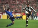 SCOTT SELLARS OF NEWCASTLE IS TACKLED BY LARRAINZAR OF BILBAO  DURING THE ATHLETICO BILBAO V NEWCASTLE UNITED UEFA CUP SECOND ROUND SECOND LEG MATCH IN BILBAO, SPAIN. Mandatory Credit: Chris Cole/ALLSPORT