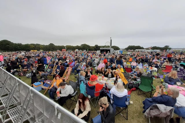 Thousands turned out to see Shalamar, the Fizz and South Shields-based group Rivelino