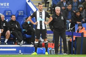 Andy Carroll of Newcastle United waits to be substituted on as Steve Bruce, Manager of Newcastle United looks on during the Premier League match between Leicester City and Newcastle United at The King Power Stadium on September 29, 2019 in Leicester, United Kingdom. (Photo by Michael Regan/Getty Images)