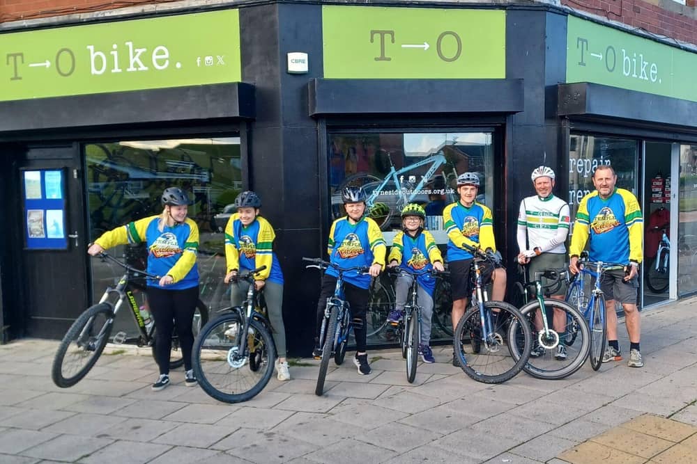 Young People with Paul Nixon at TO bike, South Shields