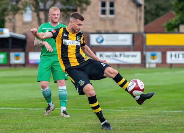 Long read with Hornets midfielder Mark Mcleod. Picture: Richard Waugh