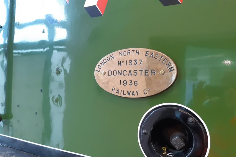 Detail from Green Arrow shows it was built in Doncaster