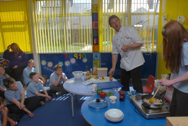 It's a recipe for memories from 2009 where a cookery lesson at Ward Jackson Primary School got a visit from Expo chef Dave Hall.